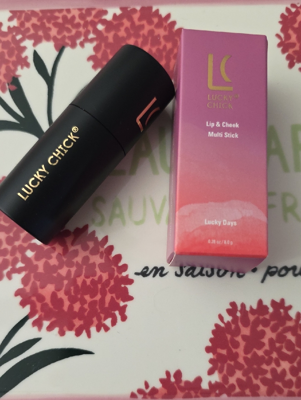 Lucky Chick "Lucky Days" 8Lip & Cheek Multi Stick - Lucky Days (Pink Coral)